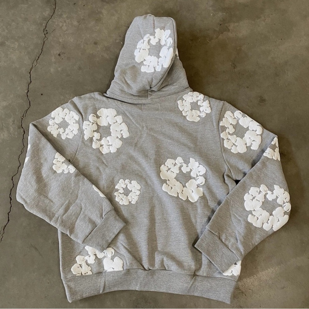Gray And White Patterned Bomber Jacket - image 2